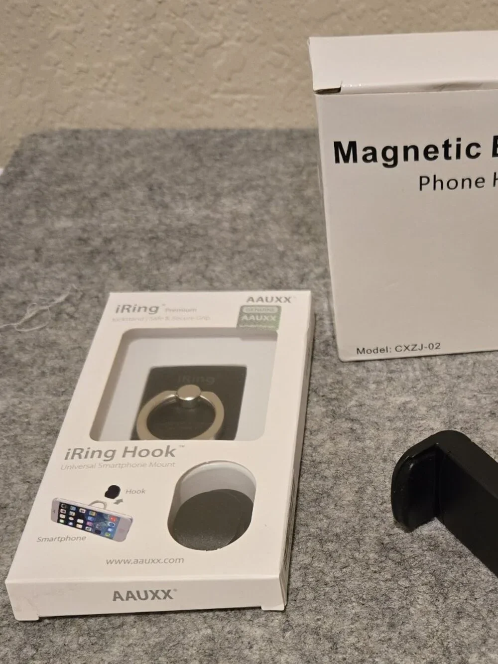 Universal Car Phone Mount & Grip Bundle AAUXX iRing hook NIB & Magnetic Base
